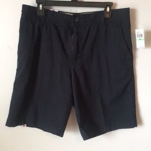 Men's Izod navy blue shorts